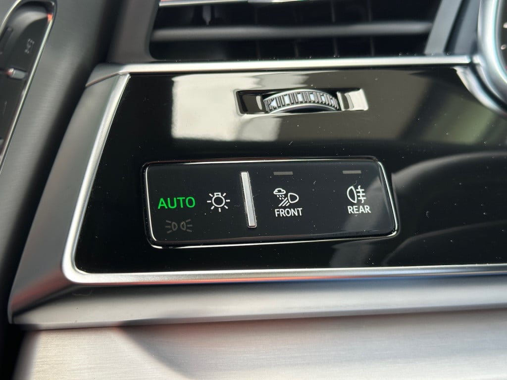 Audi Q7 55 tfsi e quattro pro line s-line | panoramadak | luchtvering | tre