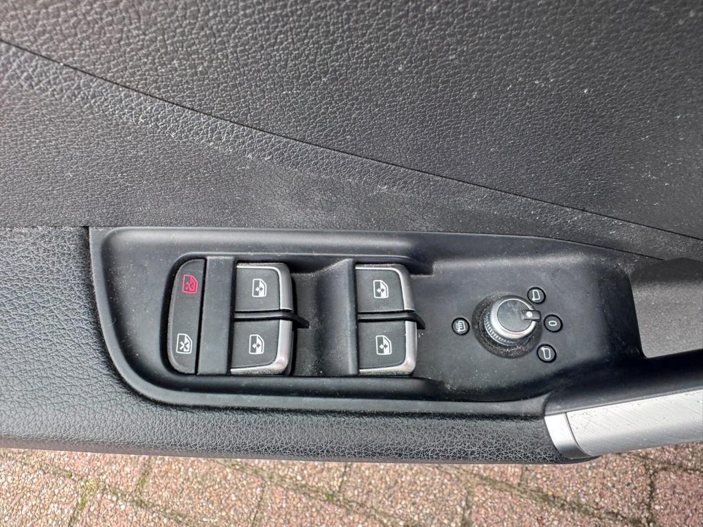 Audi Q2 30 tfsi sport
