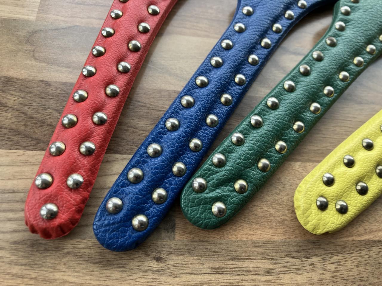 Vintage kledinghangers 4st