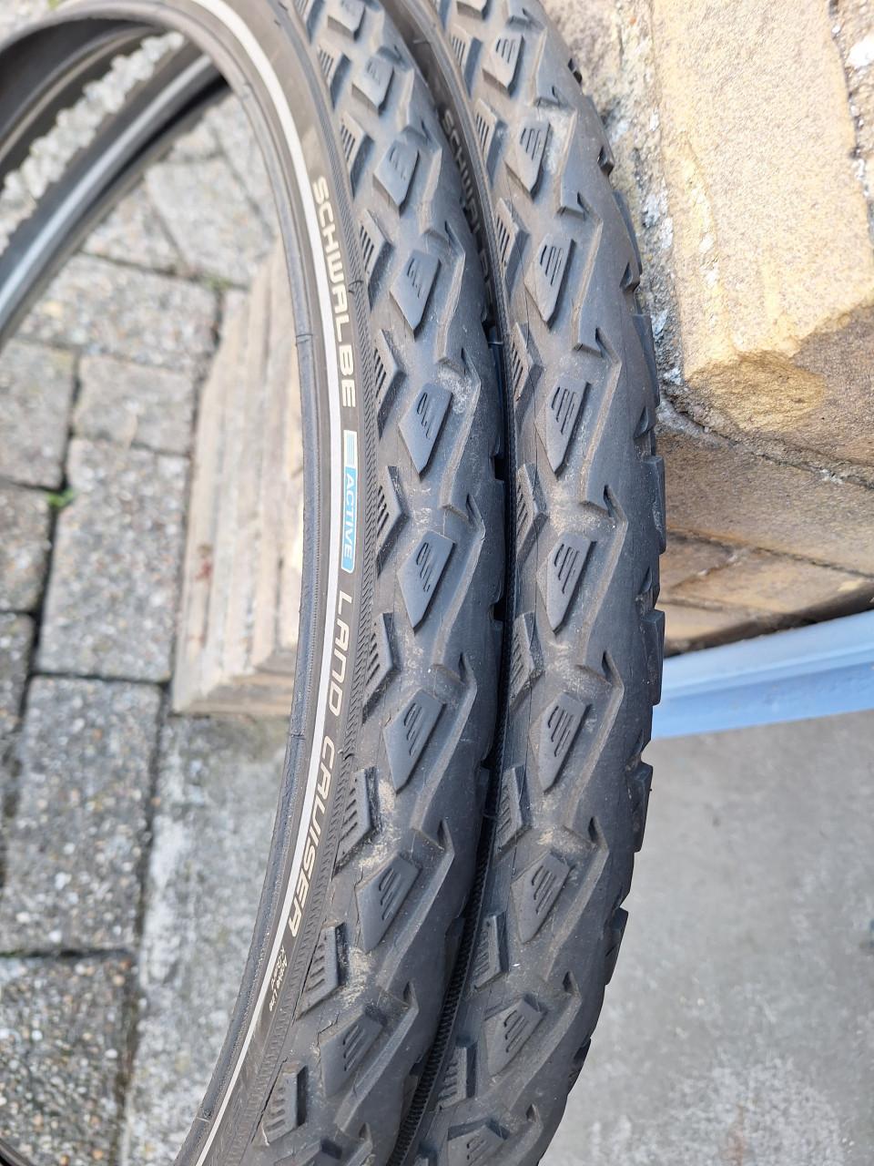 2 Schwalbe landcruiser 26x2.00 buitenbanden