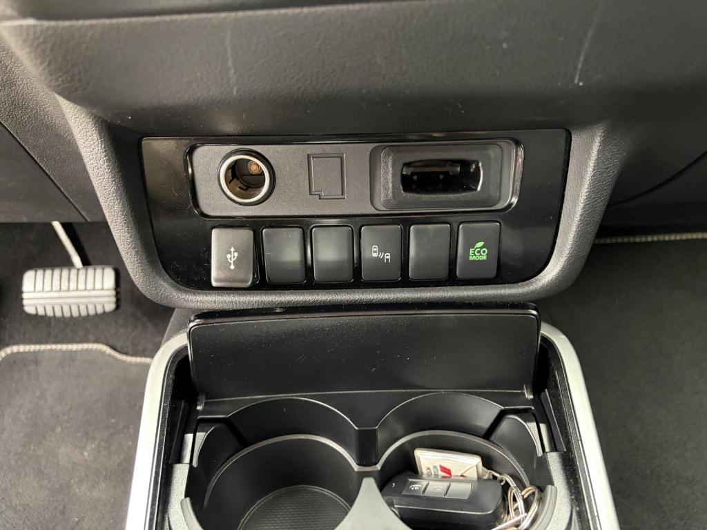 Mitsubishi Outlander 2.4 phev intense