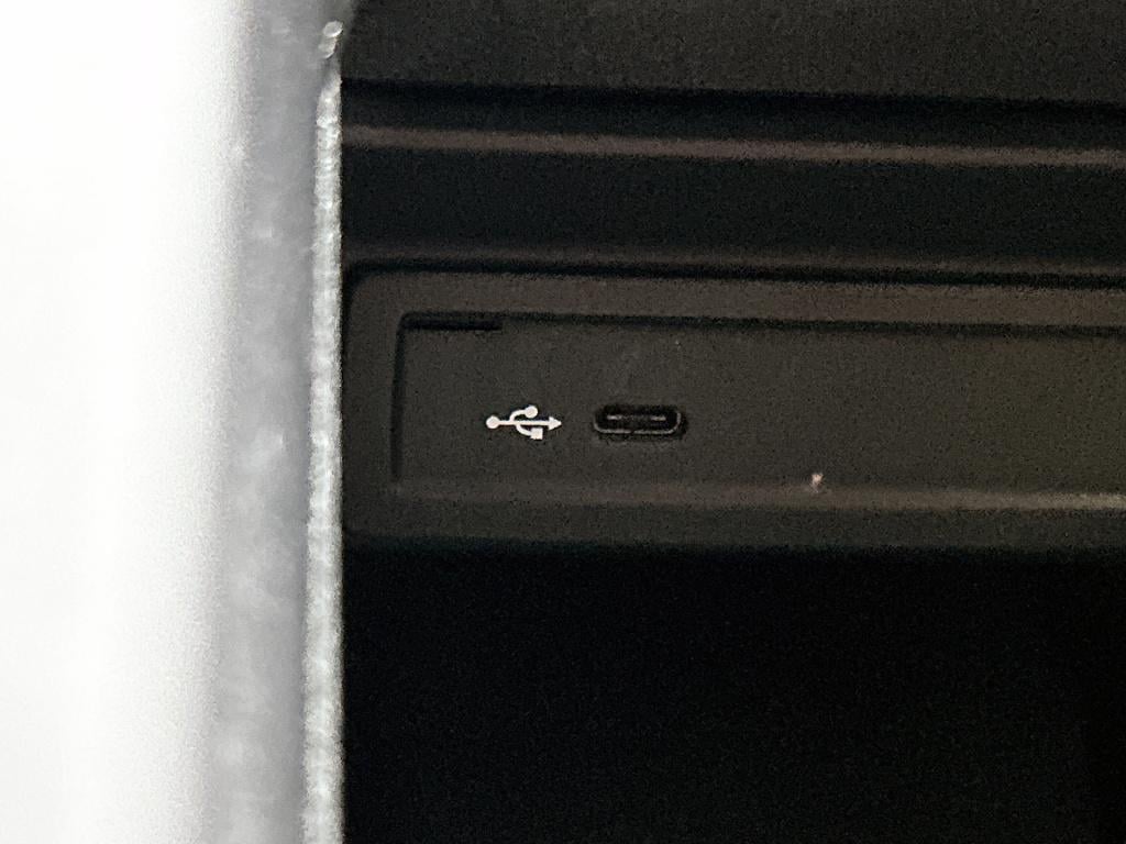 Mercedes-Benz A-Klasse 180 business solution amg | amg line | stoelverwarmi