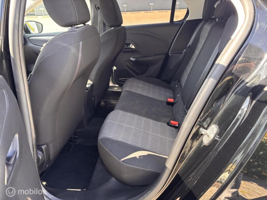 Opel Corsa 1.2 black line + nw d.riem