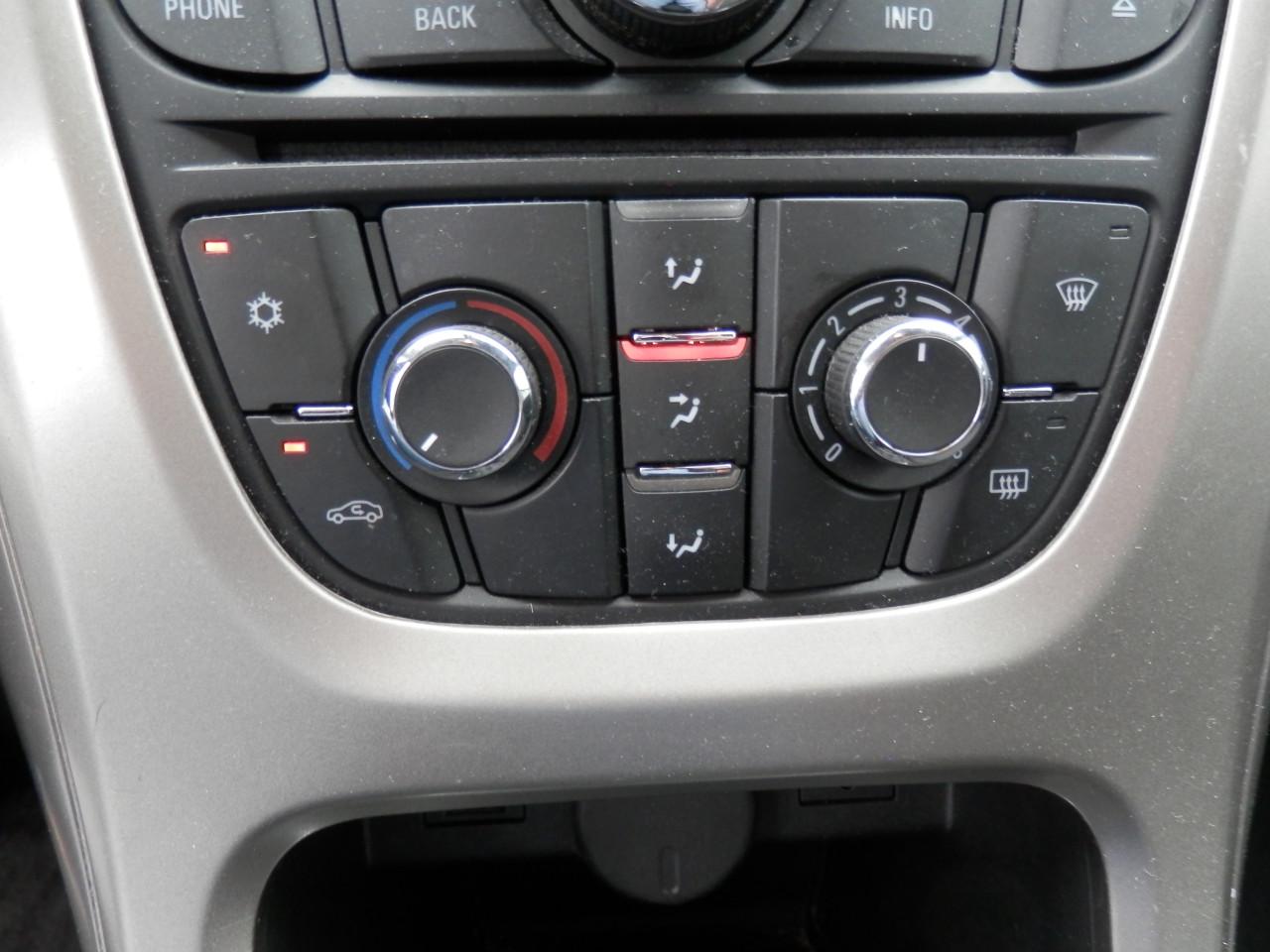 Auto Garant Biedt Aan: Opel Astra 1.4 SPORTS TOURER