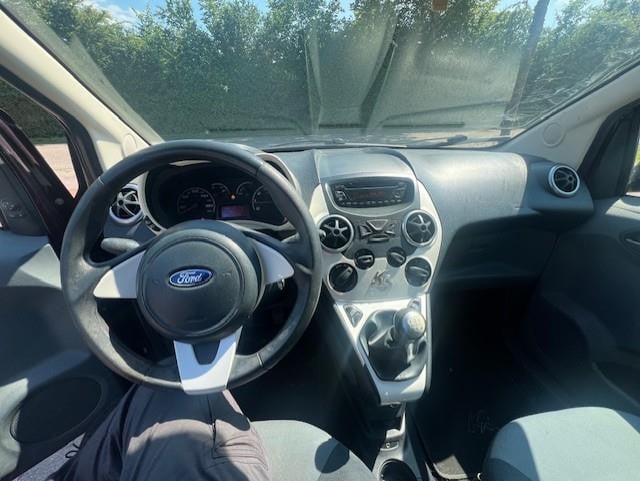 Ford KA 1.2 titanium