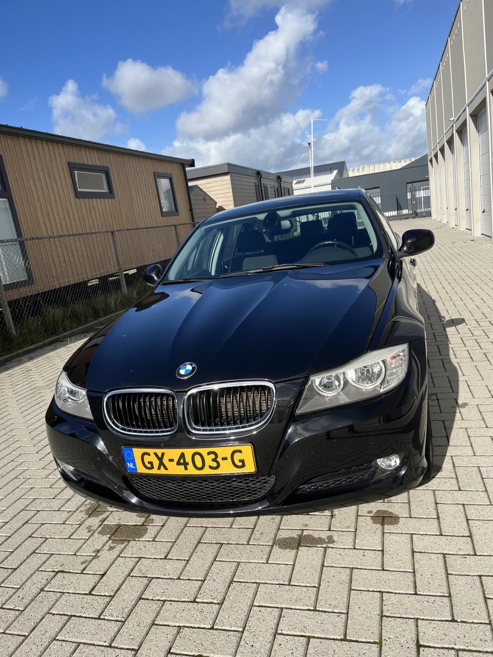BMW 318i touring youngtimer / btw auto