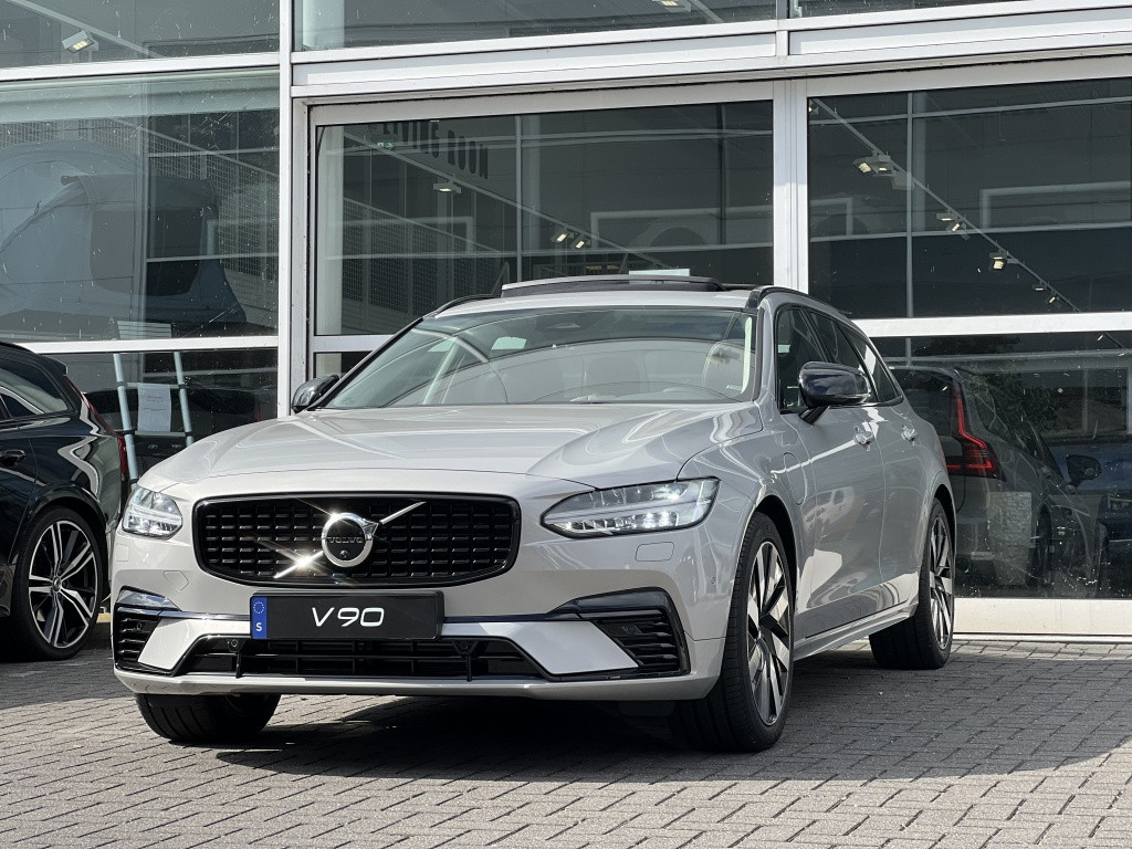Volvo V90 t6 398pk awd recharge ultimate dark full options !
