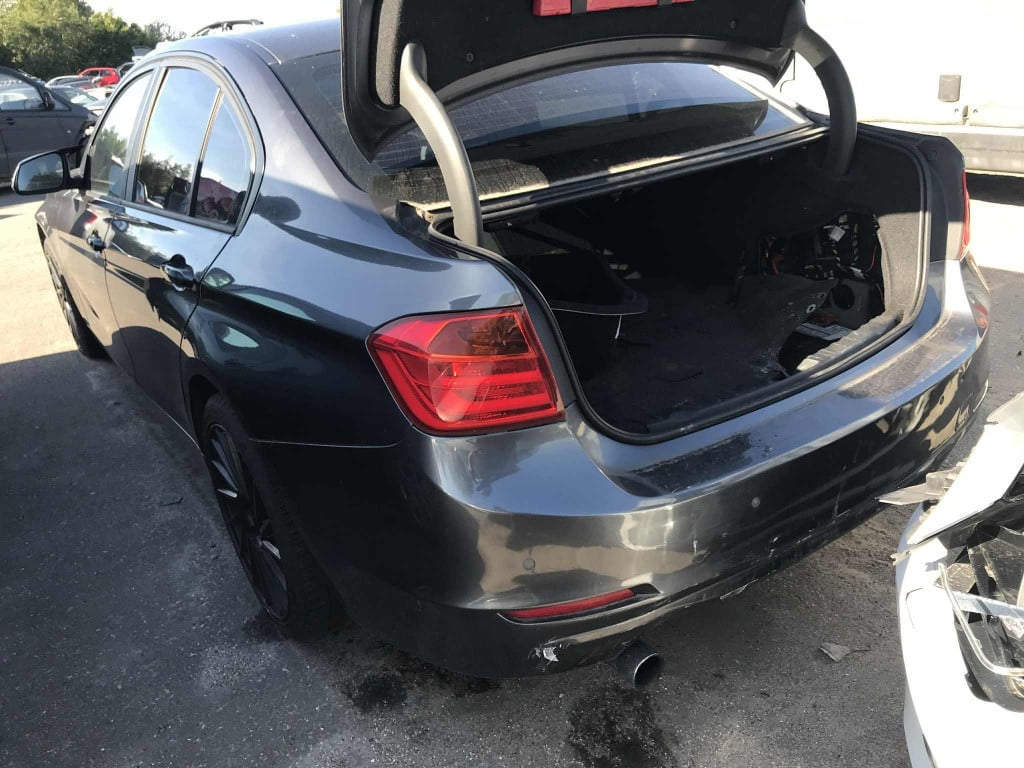 BMW 3-serie 320i high executive export