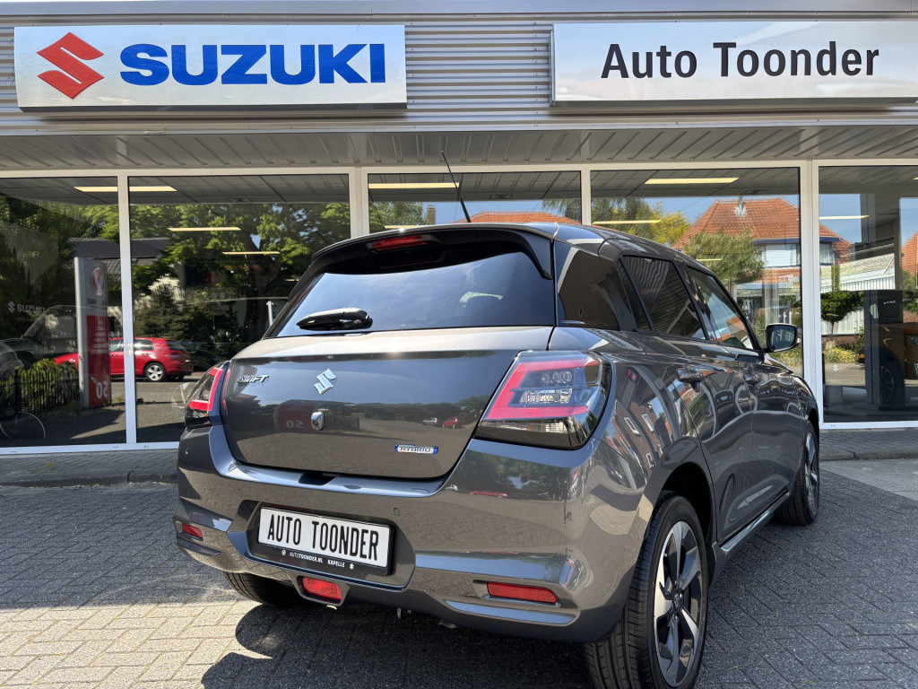 Suzuki Swift 1.2 style smart hybrid