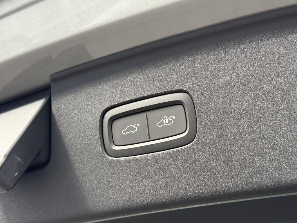 Volvo Ex90 twin ultra perf. 111kwh| b&w sound | luchtvering | new €113.850,