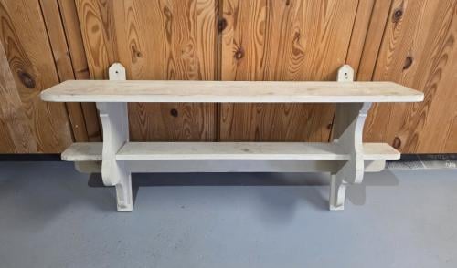 Landelijk houten wandrek