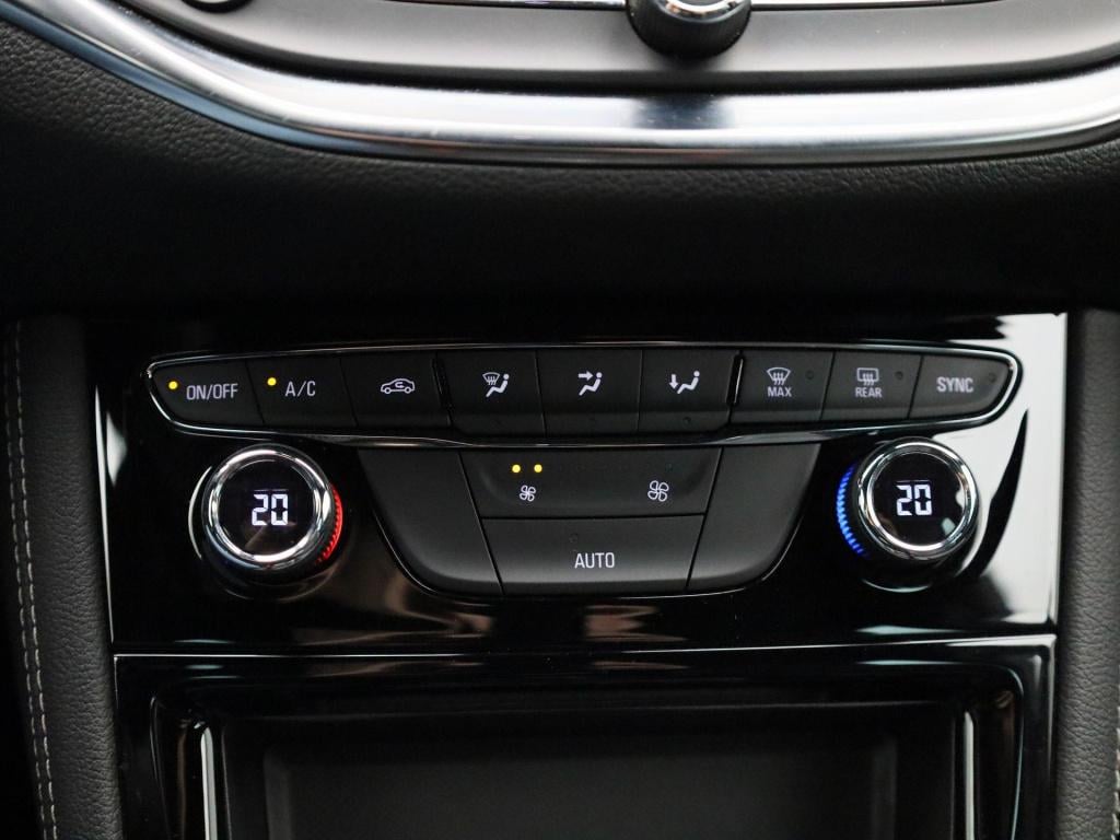 Opel Astra 1.2 elegance | lmv | parkeer sensoren | camera | cruise control 