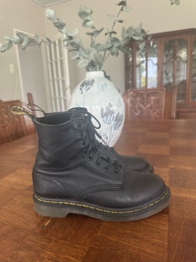 Dr. Martens soft leather