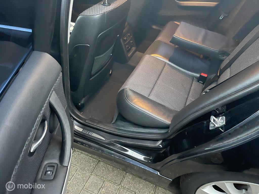 BMW 3-serie touring 318i business line