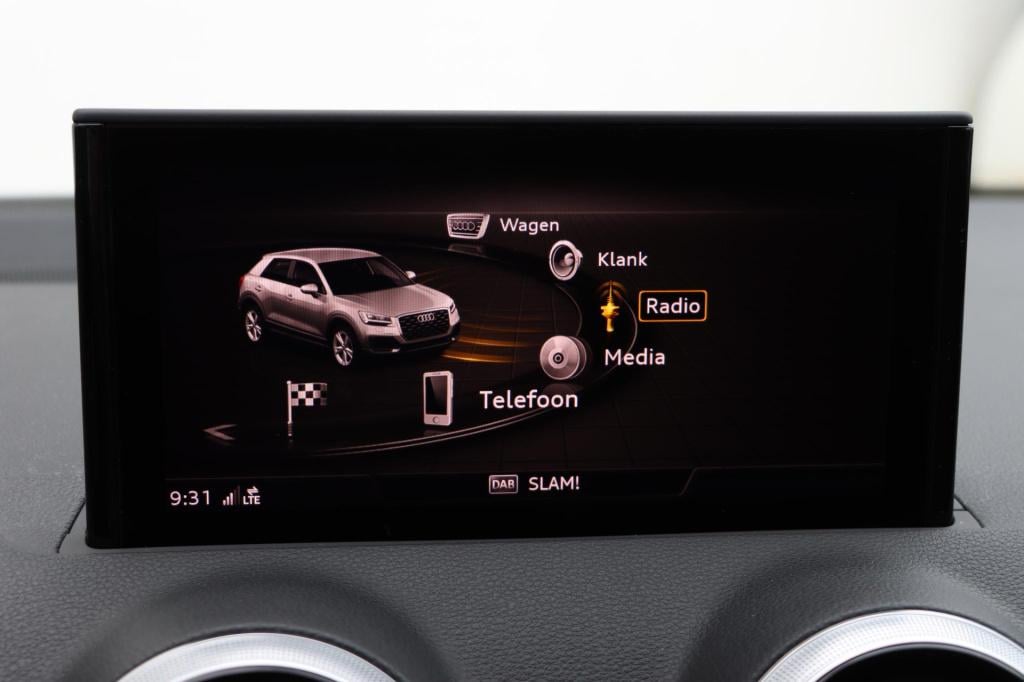 Audi Q2 35 tfsi advanced edition 150pk s-tronic zwart optiek