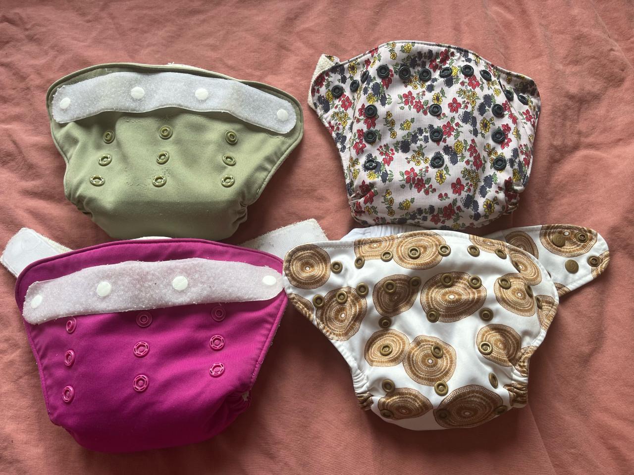 3x Grovia one 1x Bare and Boho wasbare luiers