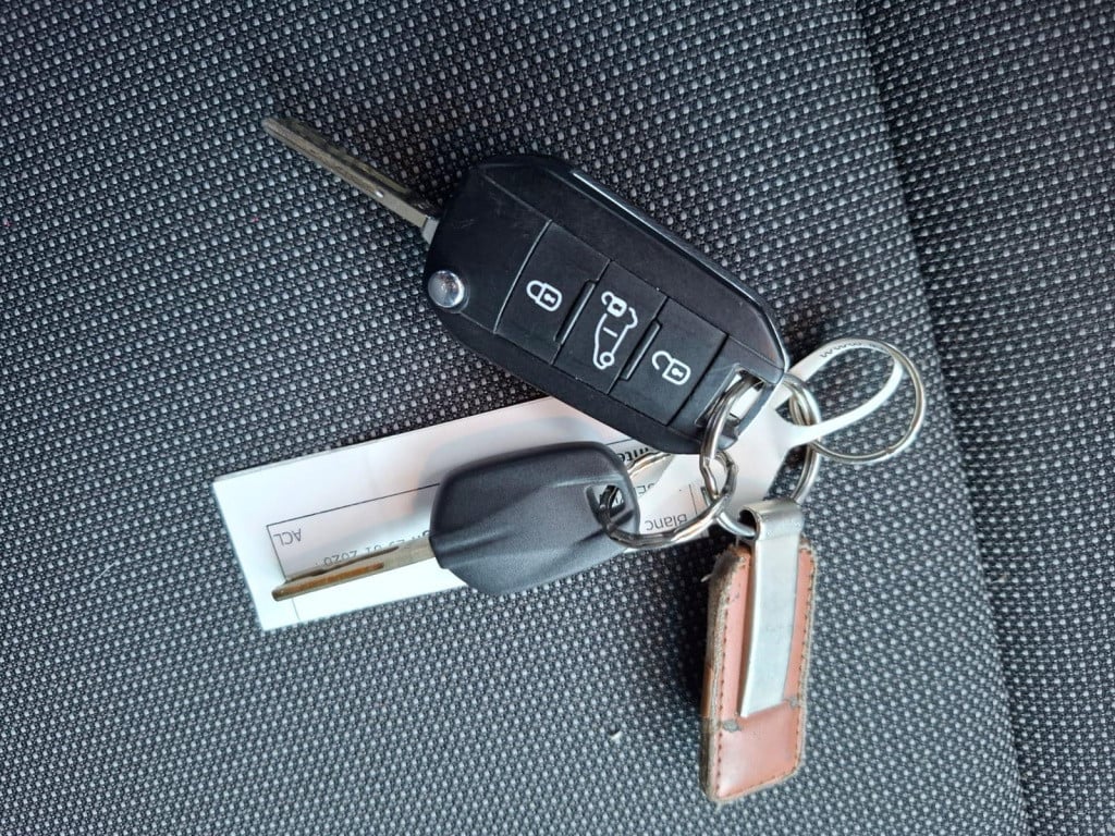 Peugeot Partner 1.5 bluehdi pro airco / cruise controle / n.a.p / euro 6