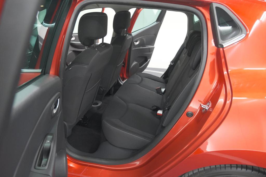 Renault Clio tce 90 limited | trekhaak | parkeersensoren | navigatie