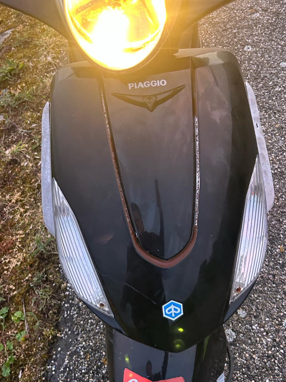 Scooter piaggio fly 2 takt