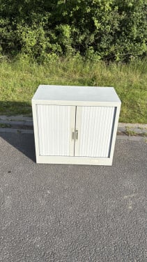 Roldeurkastje archiefkastje