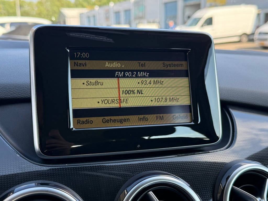 Mercedes-Benz B-Klasse 180 ambition