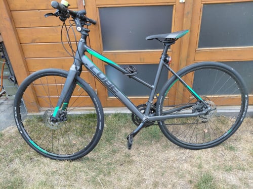 Cube hybride fiets