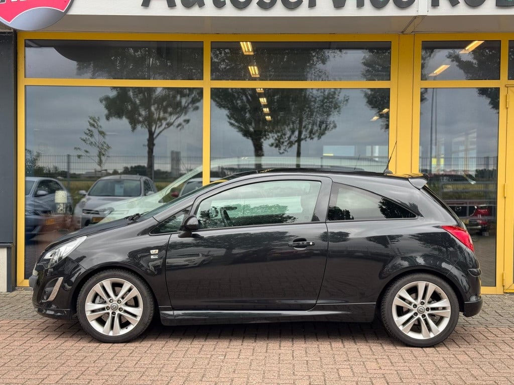 Opel Corsa 1.6-16v t color edit