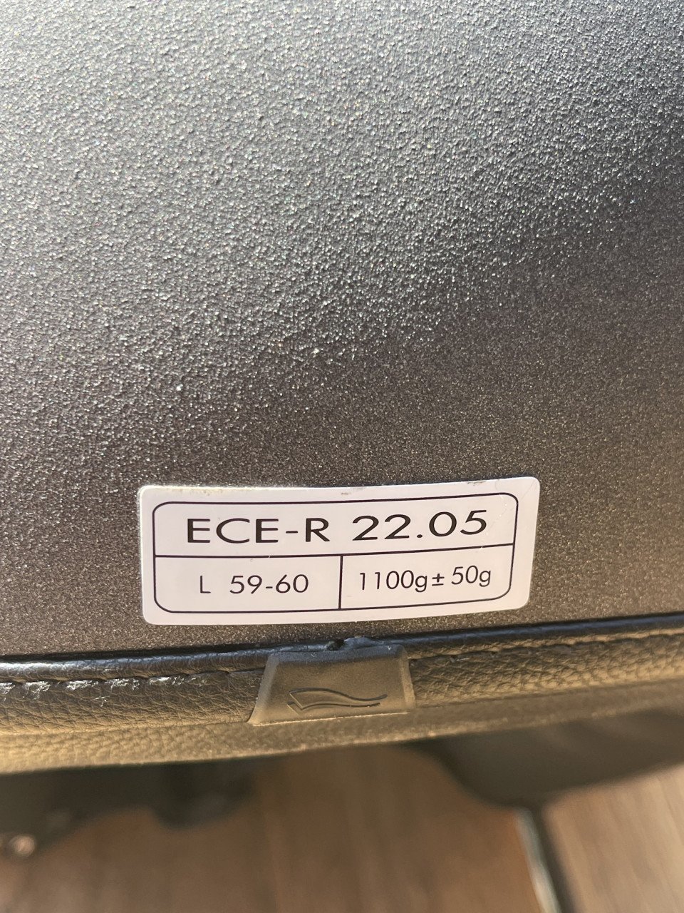 Motorhelm voor zomer met scherm maat 59-60