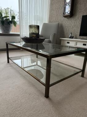 Mooie glazen salontafel