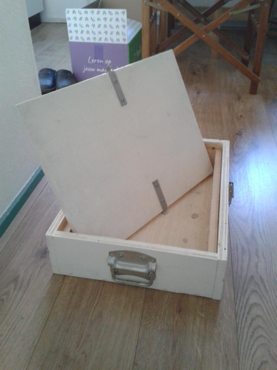 Houten kistje 52,5 - 38 - 14 cm