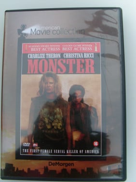 DVD Monster ( 1 keer bekeken)