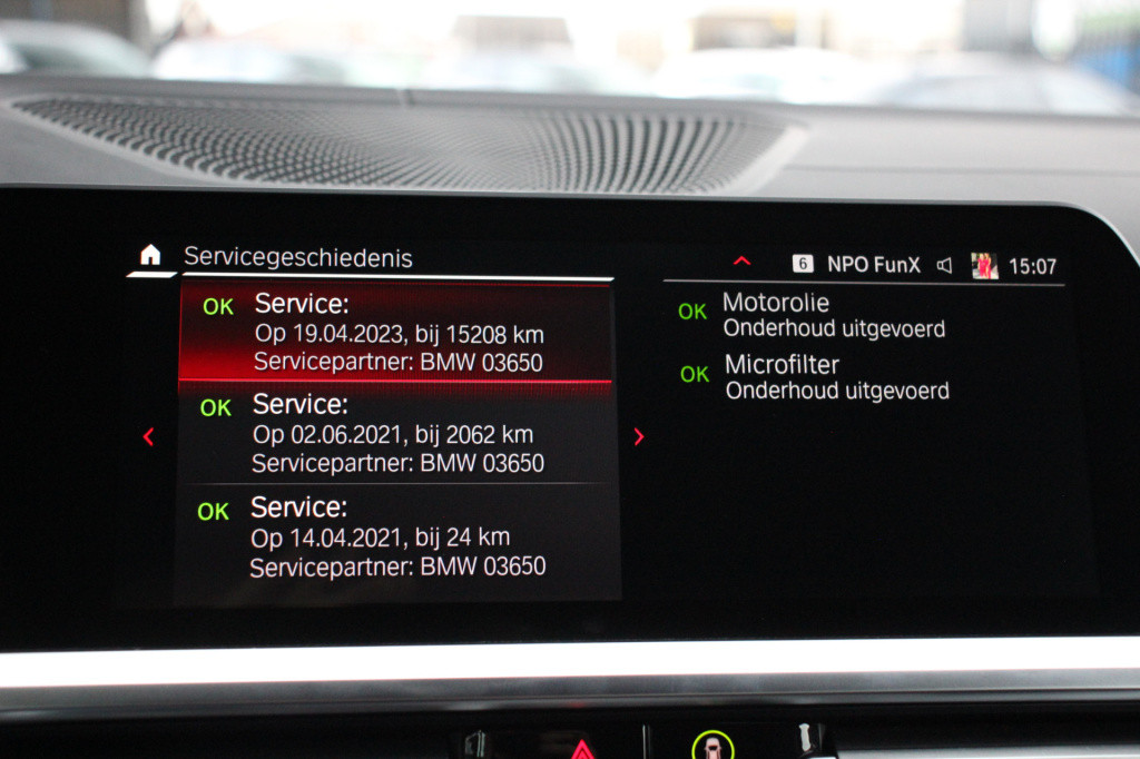 BMW M4 4-serie coupé competition | m race track pack | hud | laser | carbon