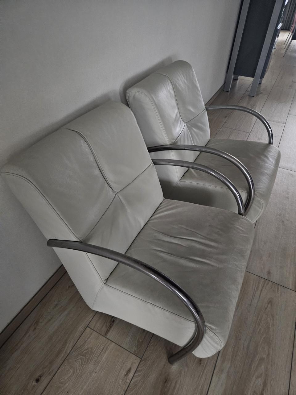 2 fauteuils / stoelen