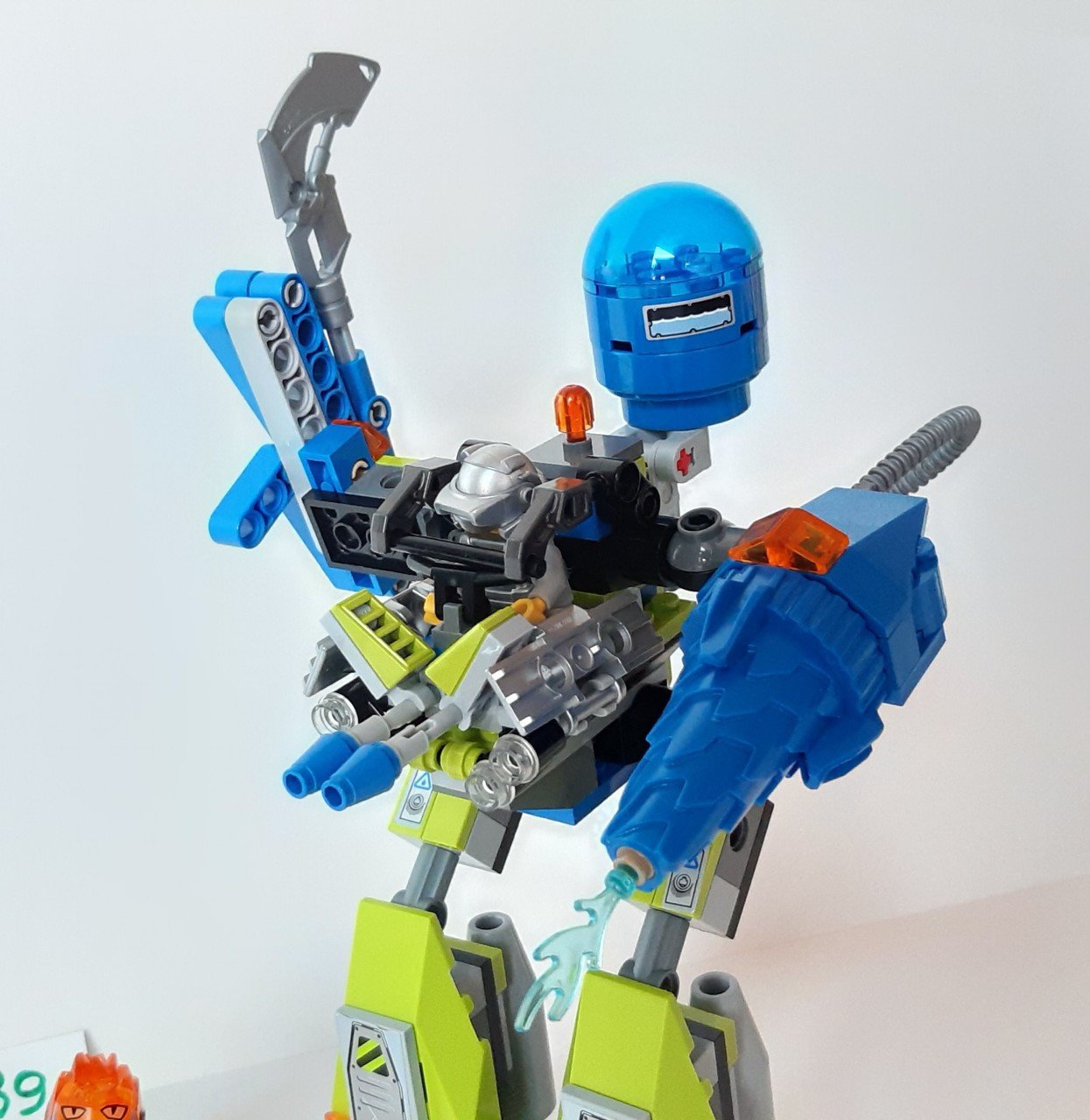 Lego Power Miners 8189: Rock monster Firax en Magma Mech