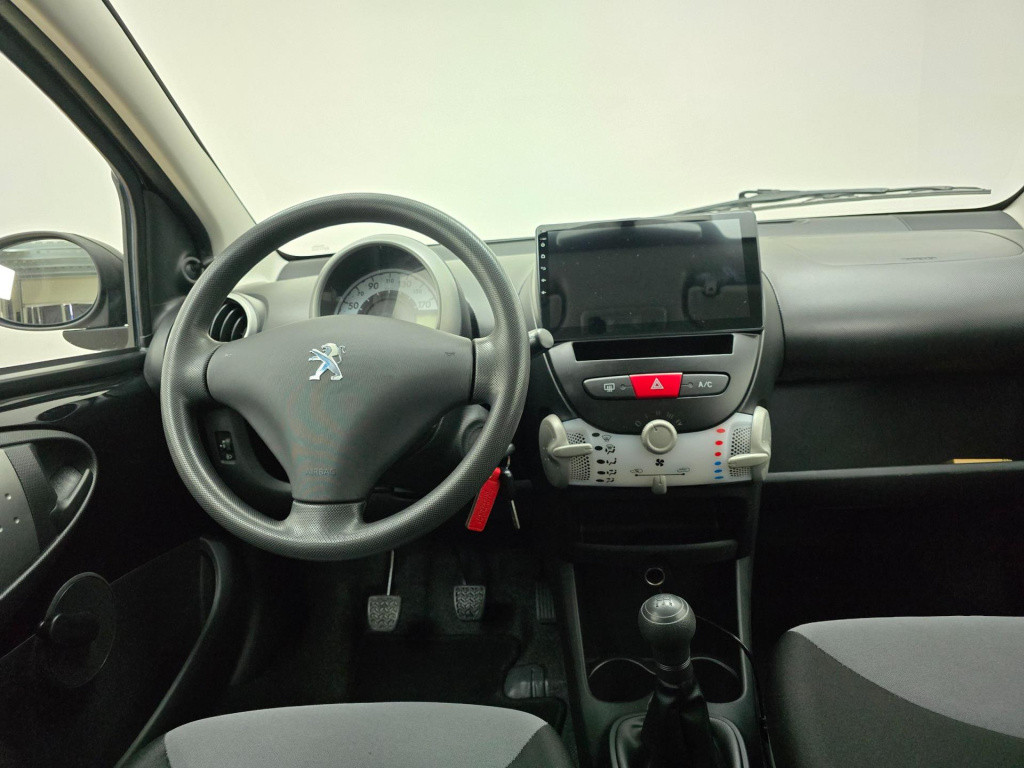Peugeot 107 occasion 1.0 met carplay radio! | tweedehands peugeot 107 in zw