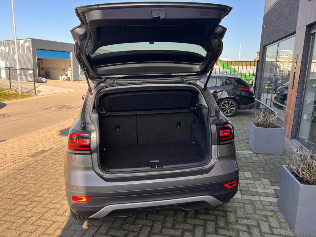 Volkswagen T-cross 1.5 tsi style business r