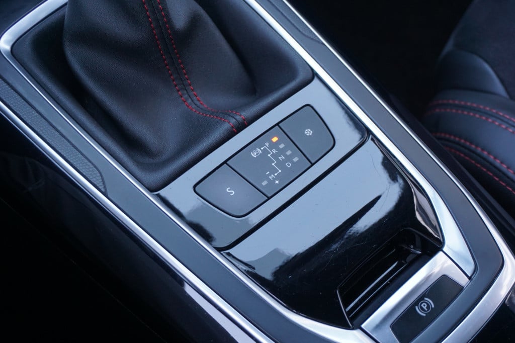 Peugeot 308 1.2 puretech gt-line automaat climate / navi / cruise / elektr.