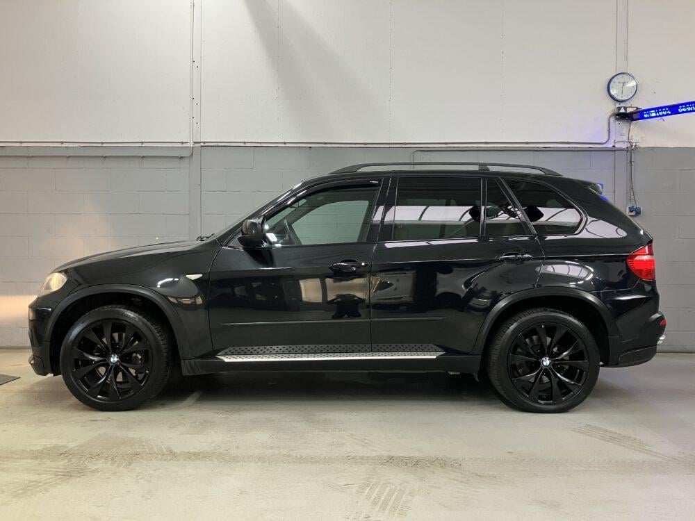 BMW X5 xDrive48i
