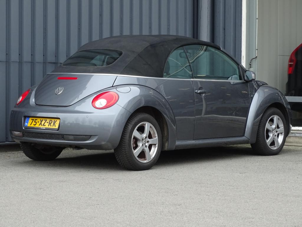 Volkswagen New Beetle cabriolet 1.6highline