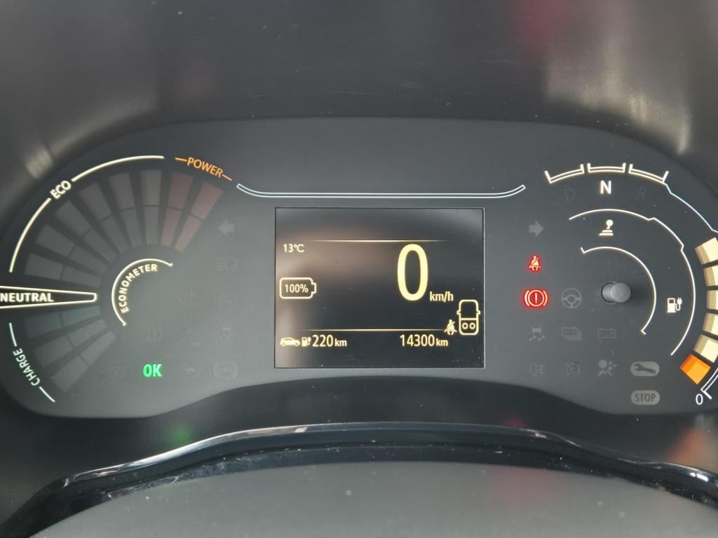 Dacia Spring expression 27 kwh lederen bekleding, navigatie, camera, ccs sn