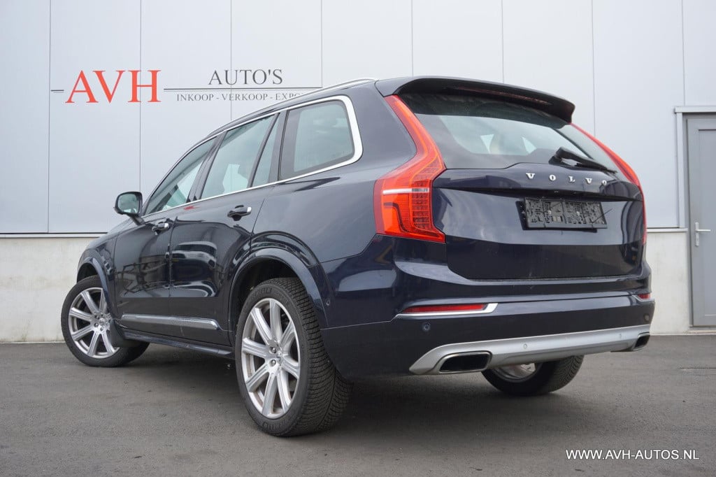 Volvo XC90 2.0 t8 twin engine awd momentum