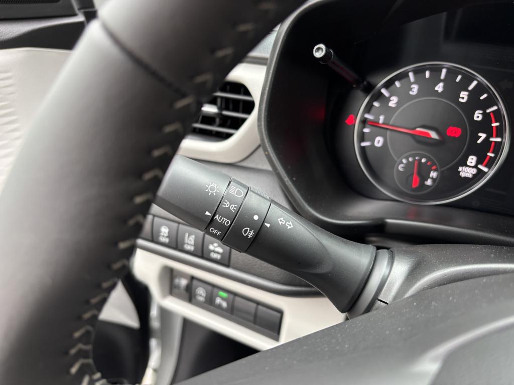 Suzuki Swift 1.2 style smart hybrid/black rhino pakket