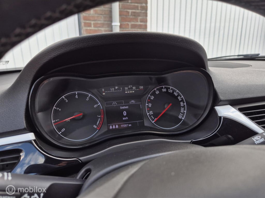 Opel Corsa 1.0 turbo color edition / 5-deurs / stuurwiel- stoel verwarming 