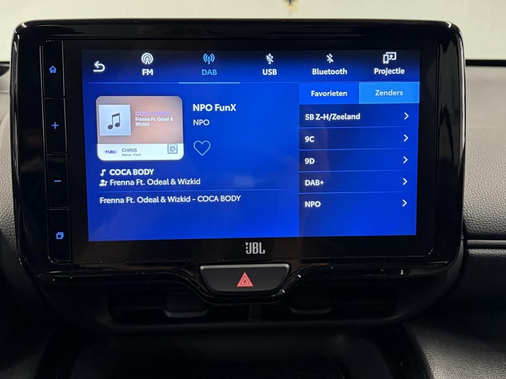 Toyota Yaris Cross 1.5 hybrid gr sport| jbl| stoelverw.| carplay| a.camera|