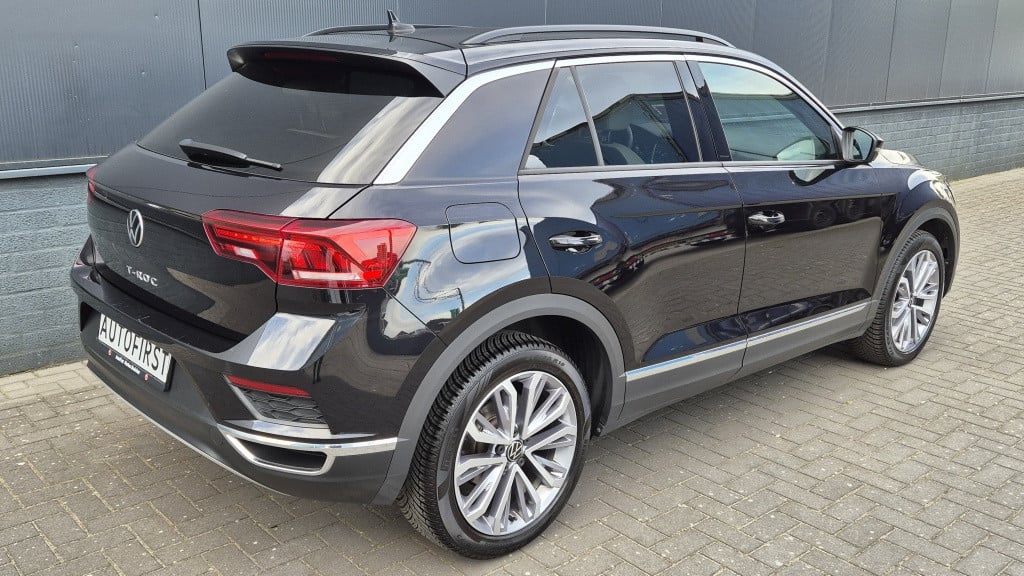 Volkswagen T-roc 1.5 tsi sport*navi*clima*led*lane ass*vitrual*18 inch*auto