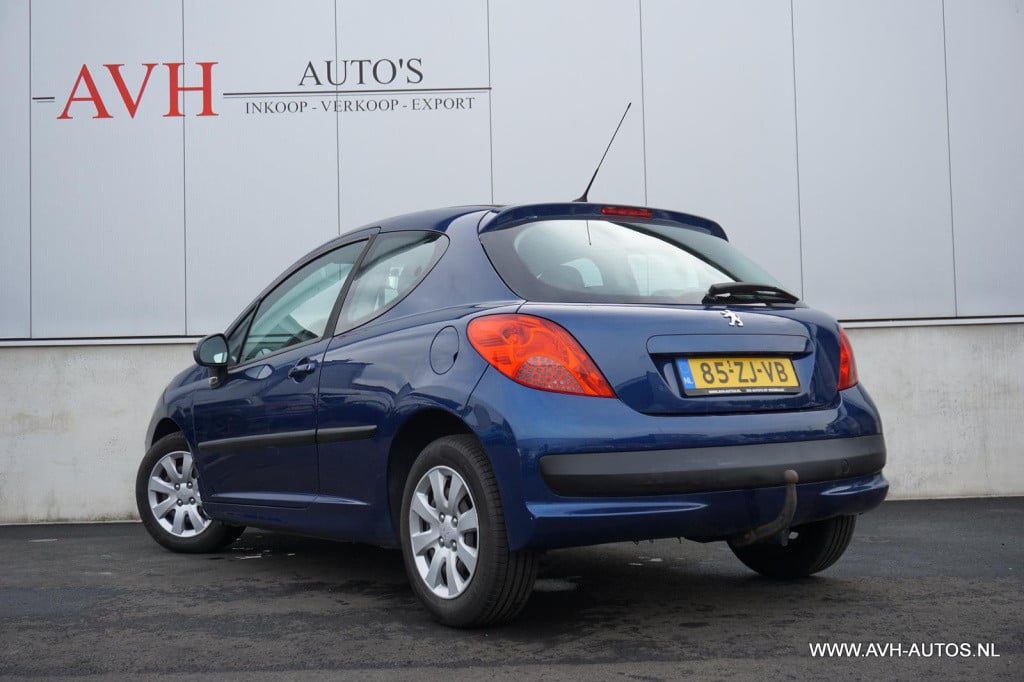 Peugeot 207 1.4 vti cool 'n blue