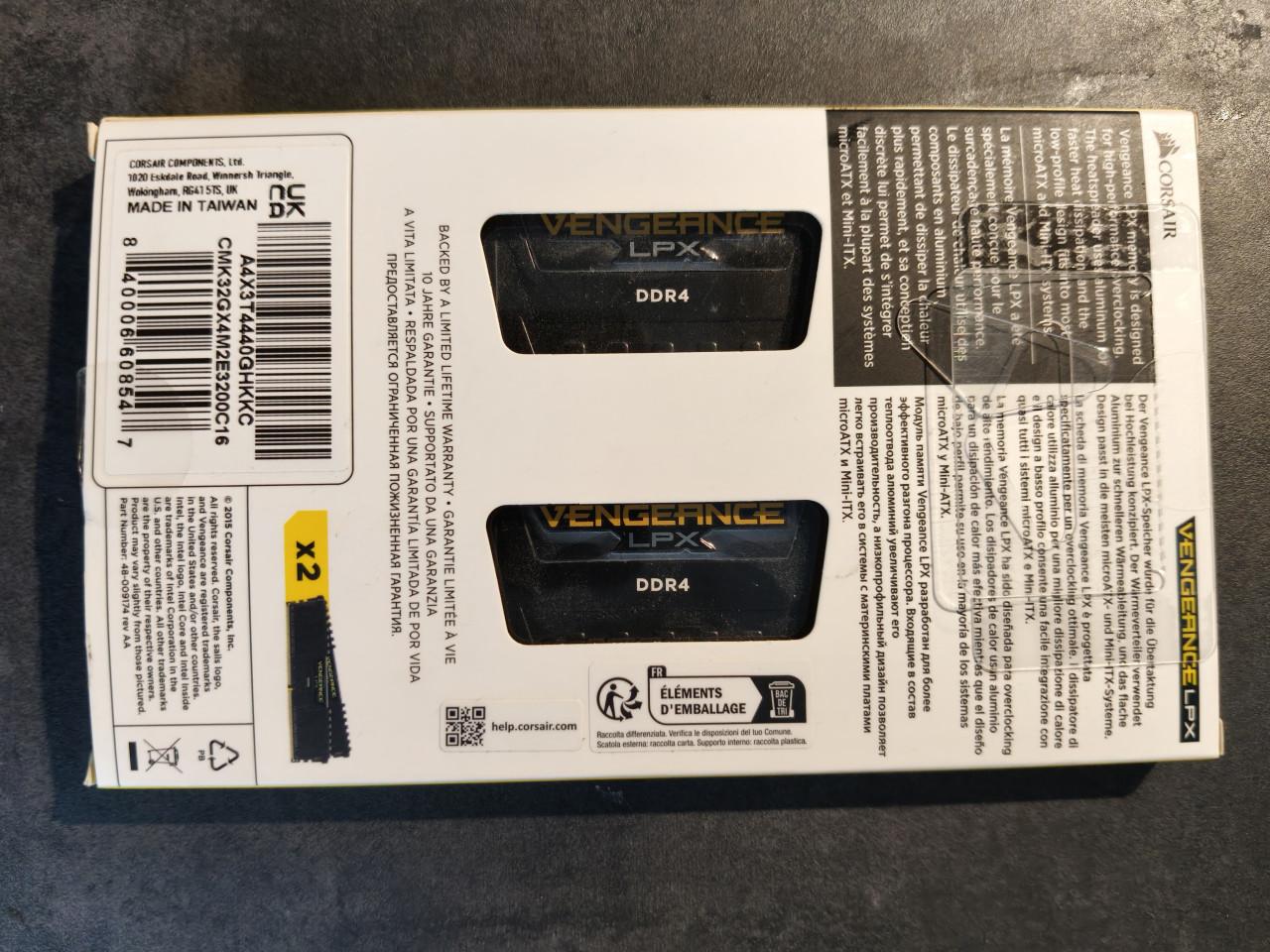 Corsair 32g DDR 4 Ram
