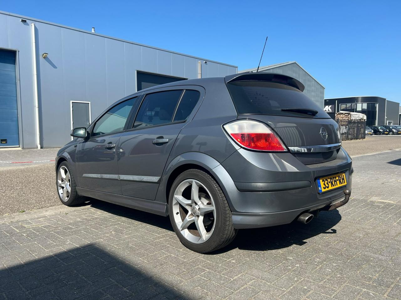Opel Astra 2.0 T Sport | 245 PK | Nieuw Motorblok | Bi-xenon | CarPlay