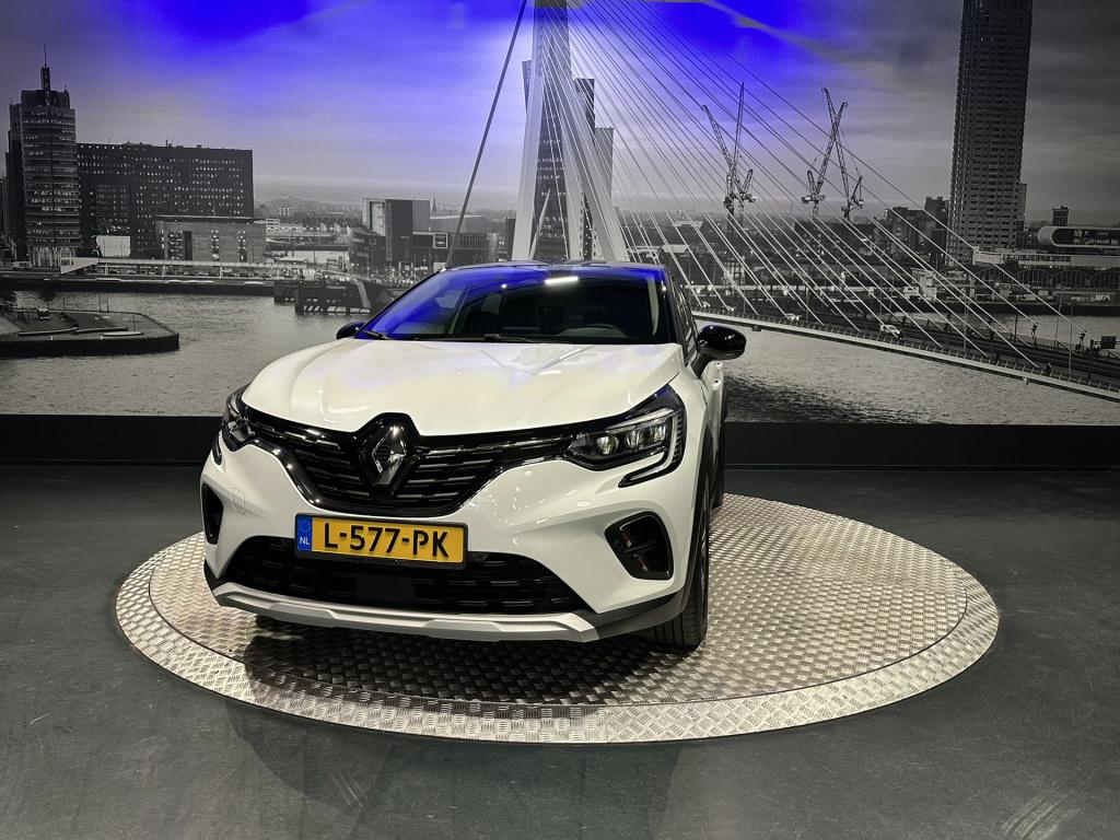 Renault Captur 1.6 plug-in hybrid intens *camera*trekhaak*