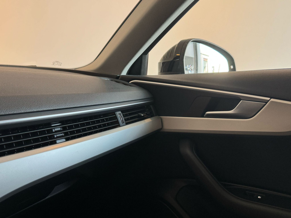 Audi A4 avant 35 tfsi pro line